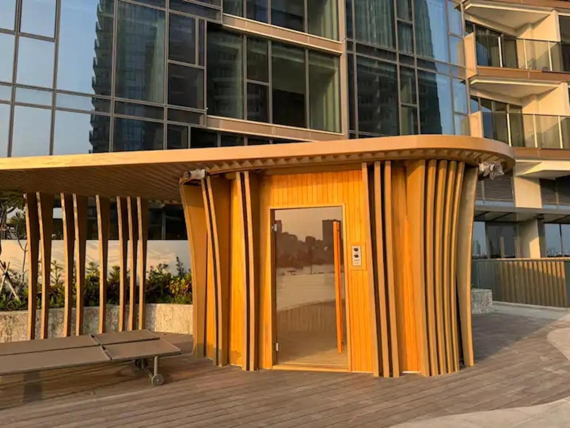 The Metropole -Complex "Opera, Crest, Galleria " -Free Pool-Gym-Sauna Room-Yoga Room Ho Chi Minh City Exterior photo